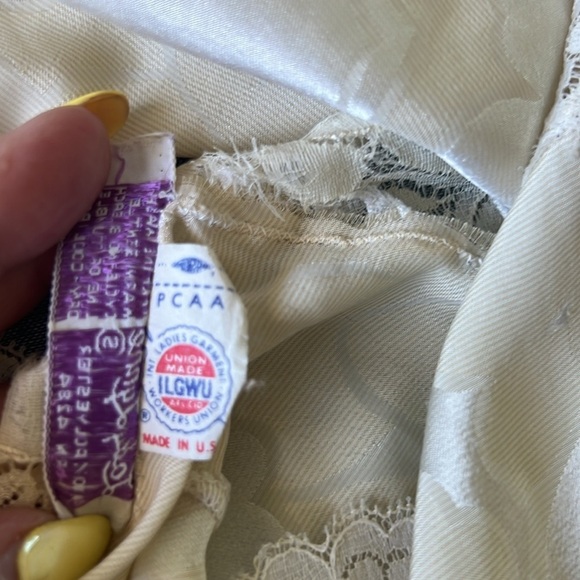 VINTAGE 70s Ladies Union Made in USA Lady Lynne Lingerie Camisole Ivory Lace | S - Picture 8 of 13
